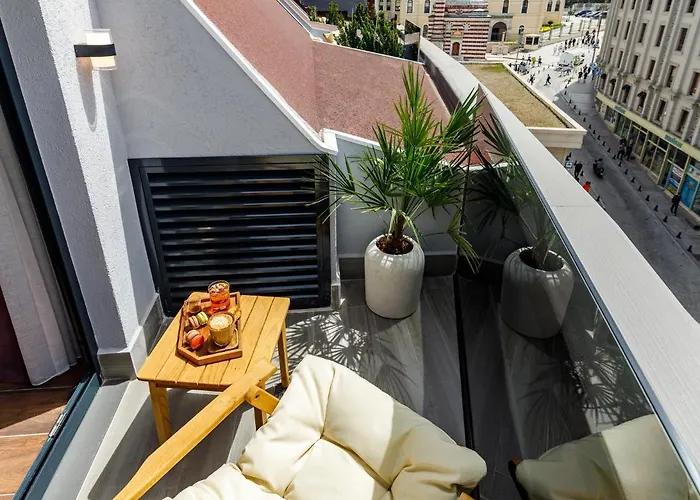 Euro Design Hotel 4*